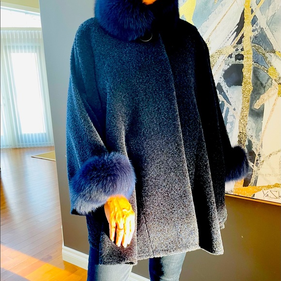 Midnight blue Sagafurs warm multi wear poncho - Picture 2 of 7